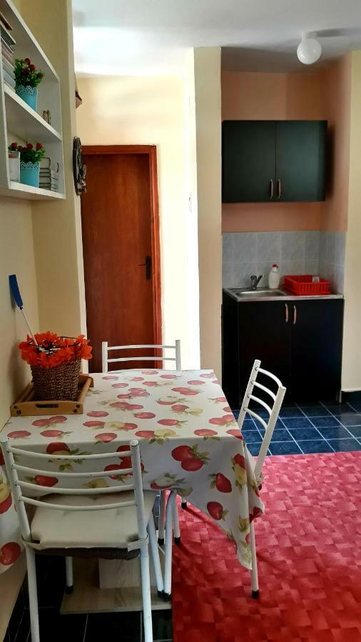 Apartman Tatjana Sutomore Ngoại thất bức ảnh
