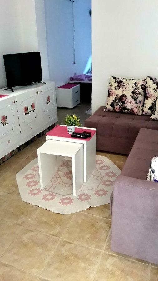 Apartman Tatjana Sutomore Ngoại thất bức ảnh